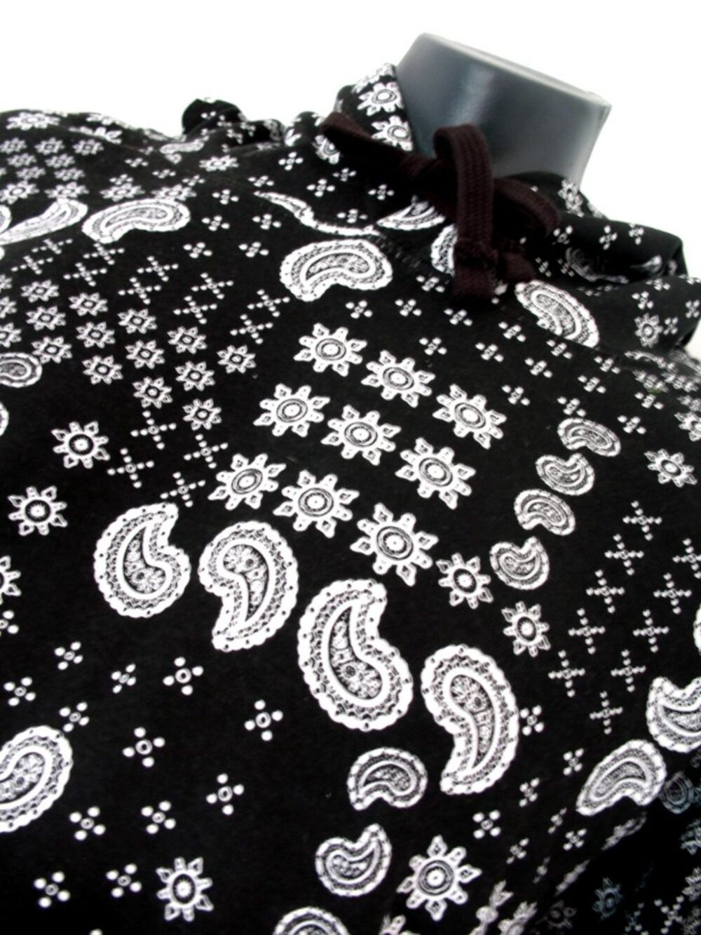 Big Men’s 6x King Size Hoodie, New Black&White Paisley